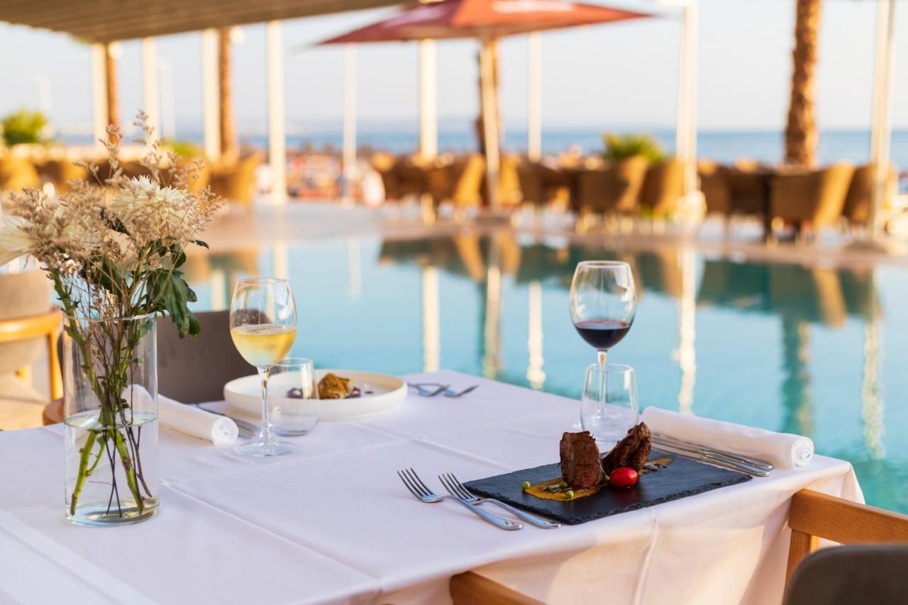 Hotel Amr - Durres 4*