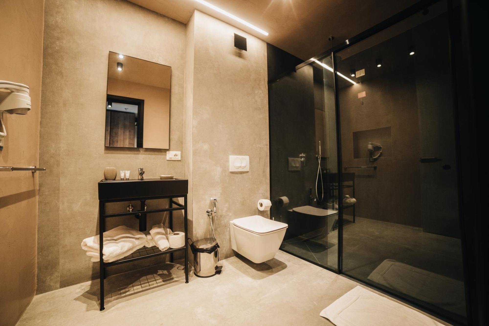 Amr - Durres Hotel 4*